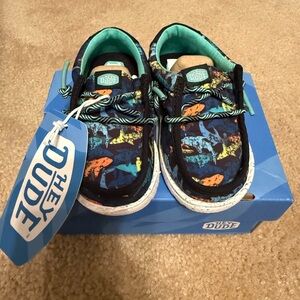 Hey Dude Kids' Canvas Boat Shoes - Navy sharks